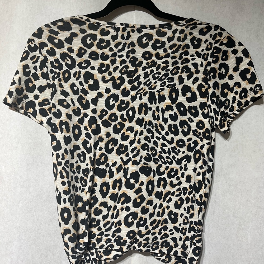 Sanctuary Animal Print V-Neck‎ Blouse - Picture 3 of 3